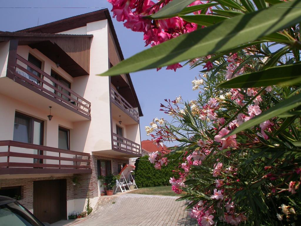 Heviz Therme Apartmenthaus Exterior photo